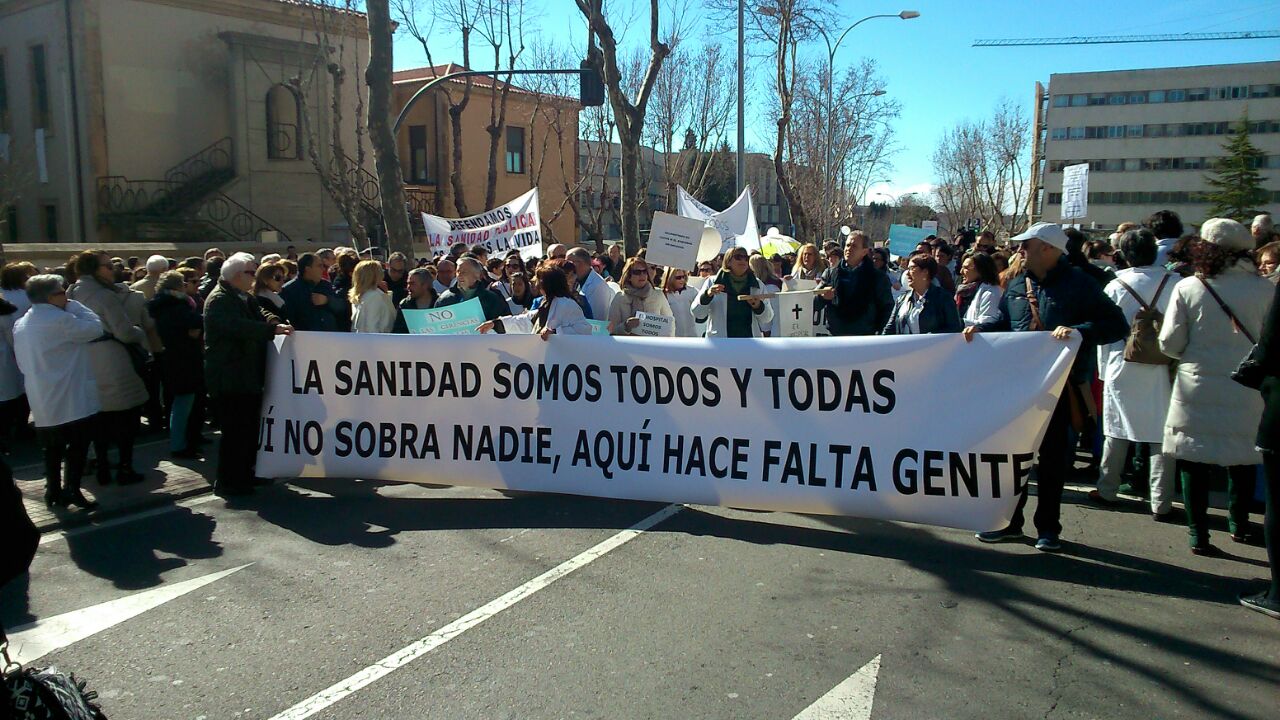 Éxito de la primera marea blanca en Salamanca